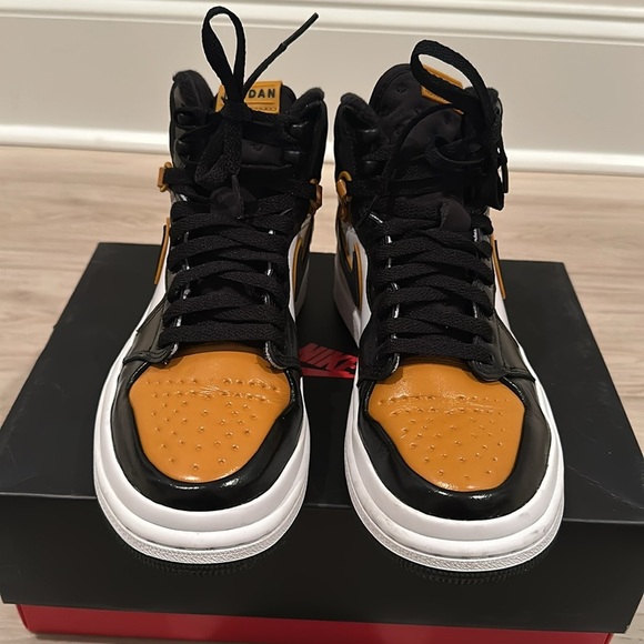 Nike Retro Air Jordan women’s sneakers size 8 mustard yellow black and white - Picture 3 of 10